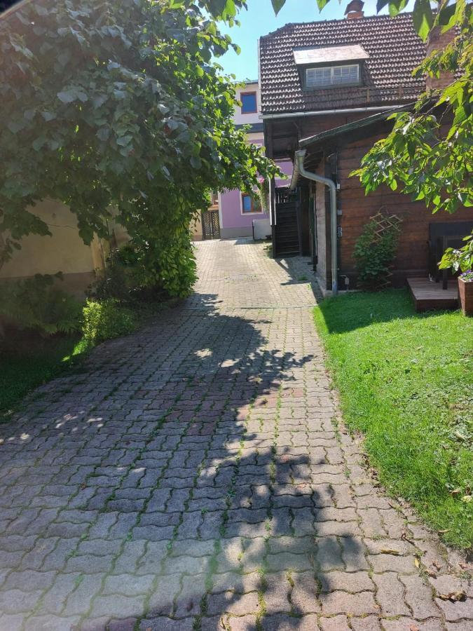 Villa Reginas Ferienhaeuschen Krieglach Esterno foto