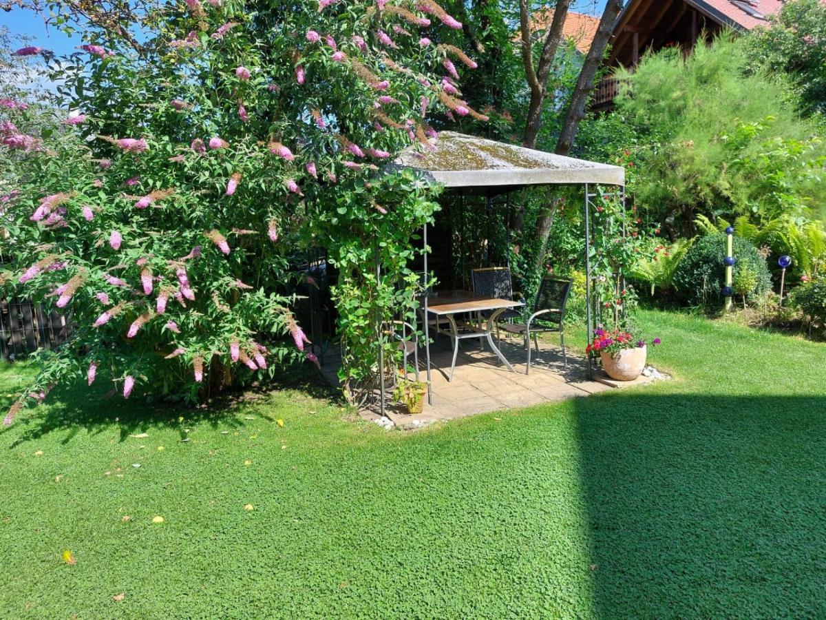 Villa Reginas Ferienhaeuschen Krieglach Esterno foto